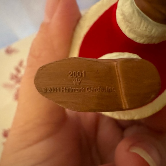 Hallmark Keepsake Santa Clause Ornament - Picture 13 of 14